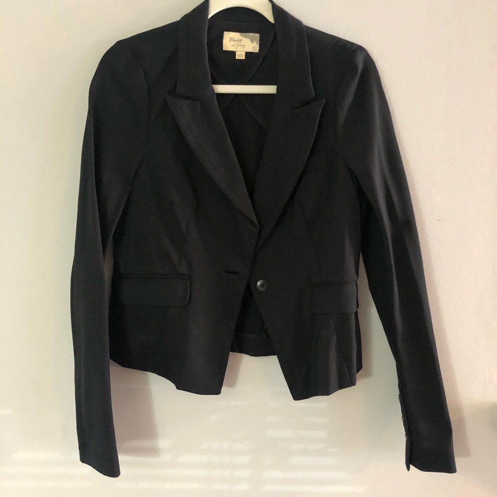 Elizabeth and James blazer